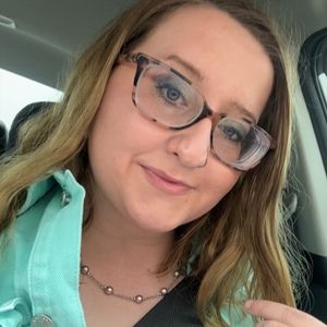 Meet your Posher, Madeline